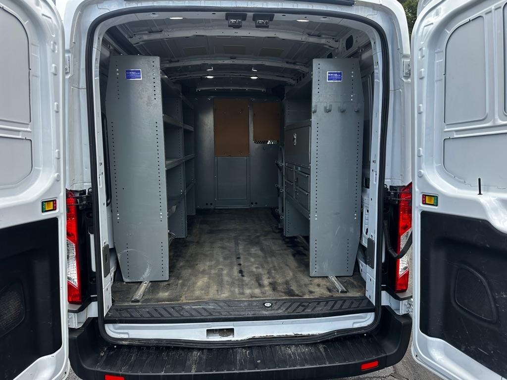 Ford Transit Cargo Van T-250 130" Med Rf 9070 GVWR RWD 2020