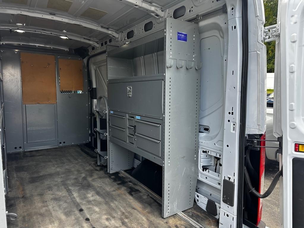 Ford Transit Cargo Van T-250 130" Med Rf 9070 GVWR RWD 2020