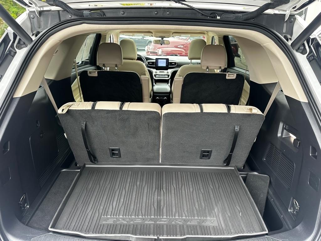 Ford Explorer XLT 4WD 2022