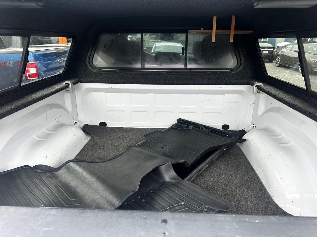 RAM 1500 Express 4x4 Crew Cab 5'7" Box 2017