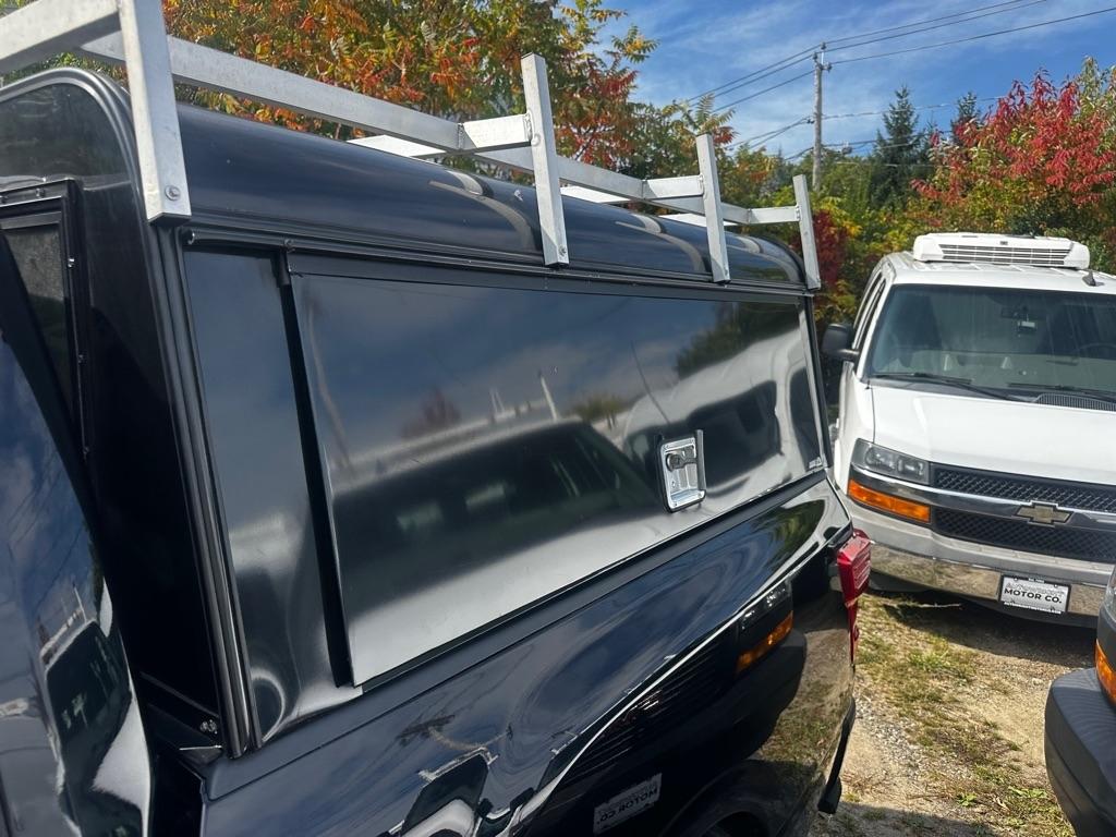 Nissan Titan 4x2 Crew Cab SV 2020