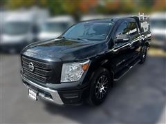 2020 Nissan Titan 
