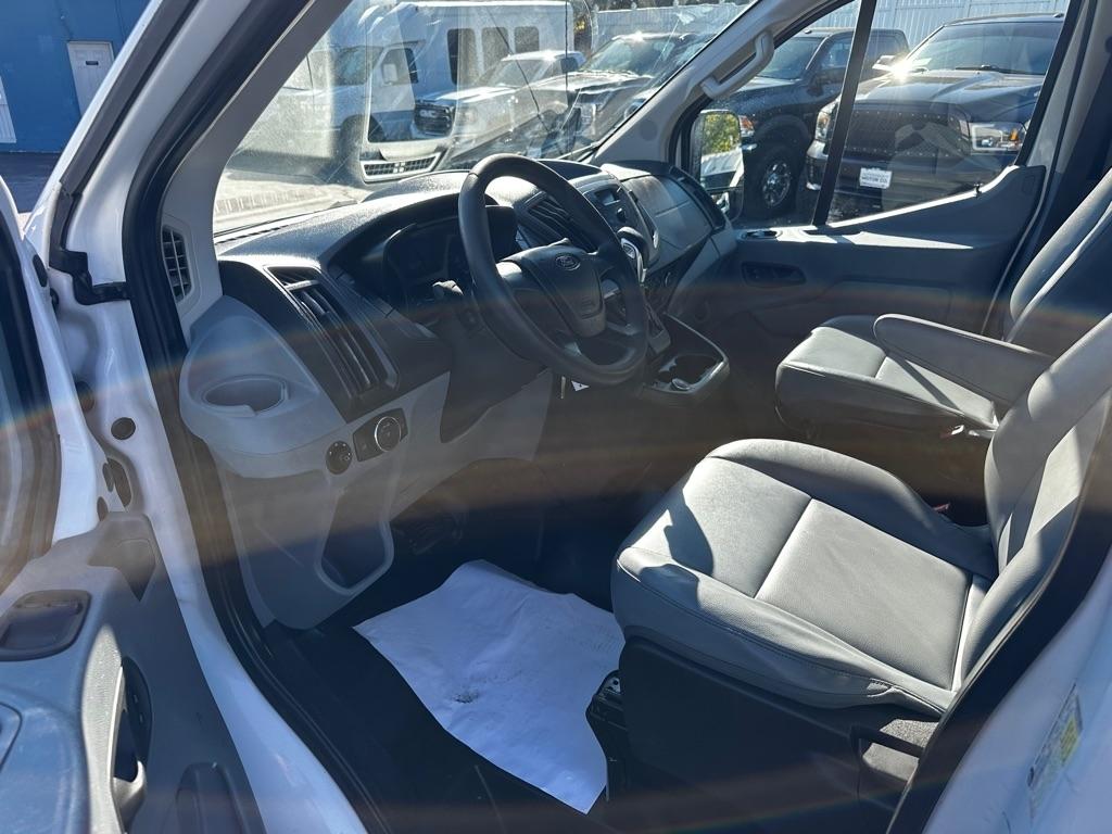 Ford Transit Van T-250 148" Low Rf 9000 GVWR Swing-Out RH Dr 2018