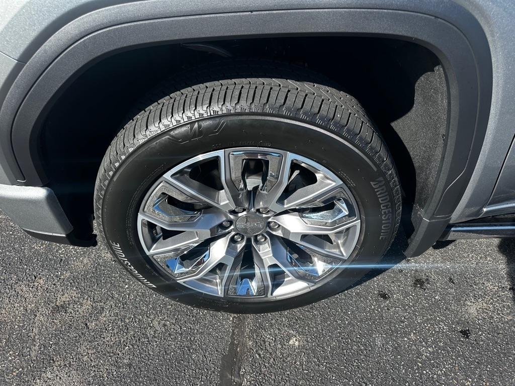 GMC Sierra 1500 4WD Crew Cab 147" Denali 2026