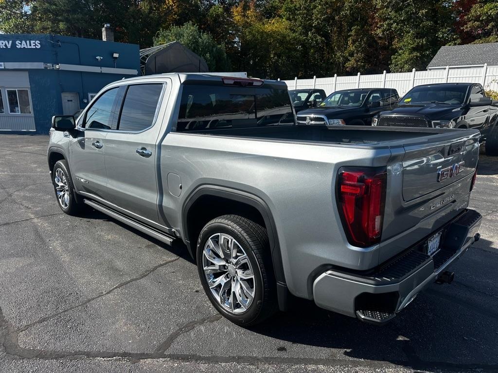 GMC Sierra 1500 4WD Crew Cab 147" Denali 2026