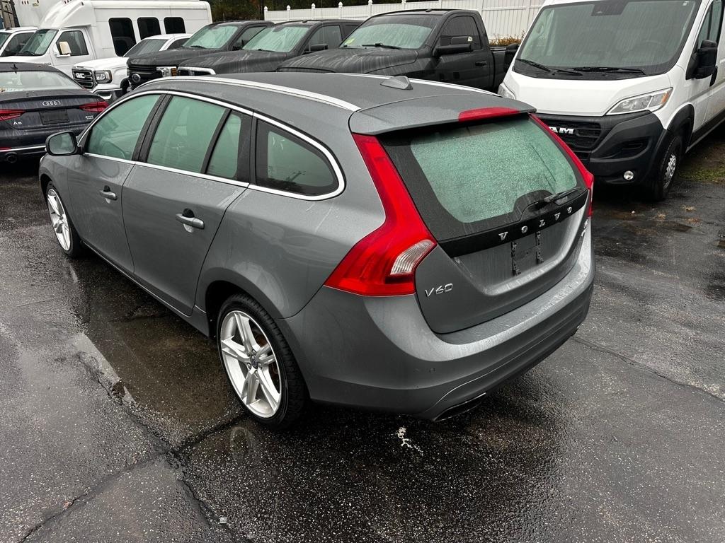 Volvo V60 4dr Wgn T5 Premier AWD 2016