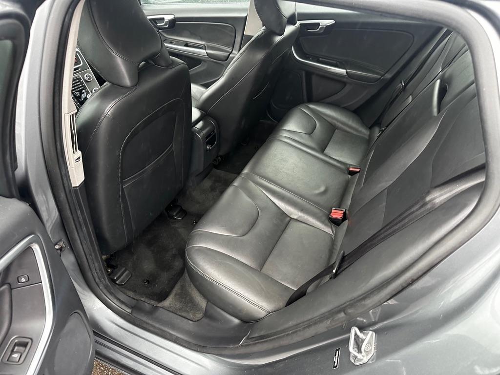 Volvo V60 4dr Wgn T5 Premier AWD 2016