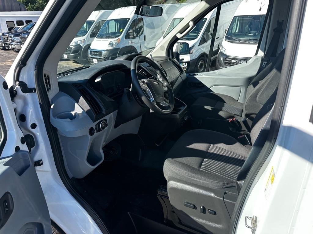 Ford Transit Cargo Van T-250 148" Med Rf 9000 GVWR Sliding RH Dr 2016