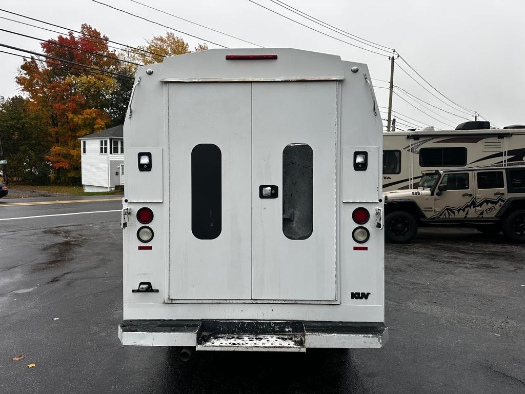 Chevrolet Express Commercial Cutaway 3500 Van 139" 2014