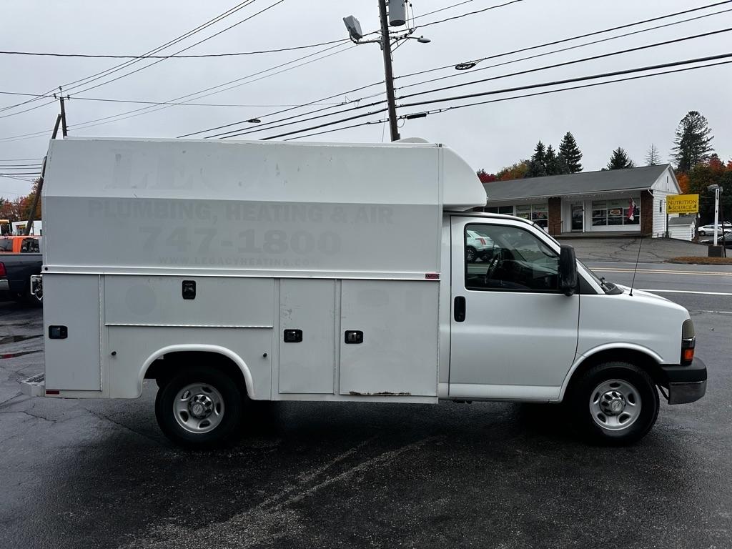 Chevrolet Express Commercial Cutaway 3500 Van 139" 2014