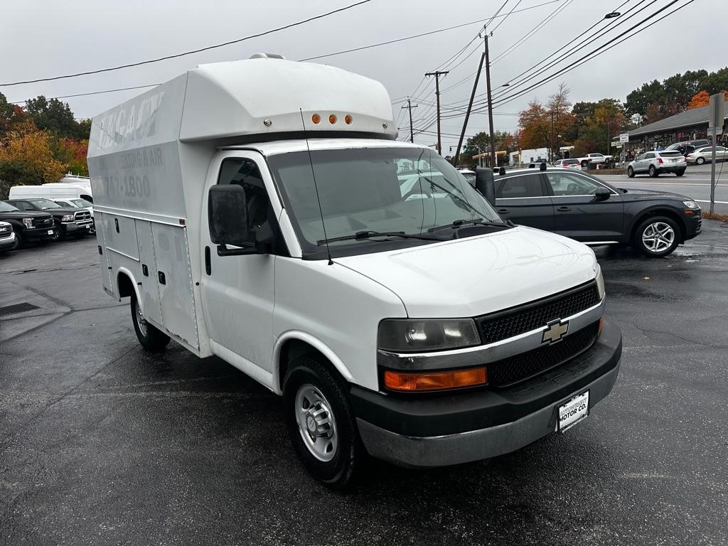 Chevrolet Express Commercial Cutaway 3500 Van 139" 2014