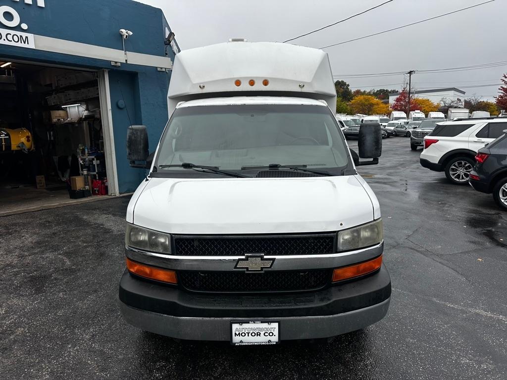 Chevrolet Express Commercial Cutaway 3500 Van 139" 2014