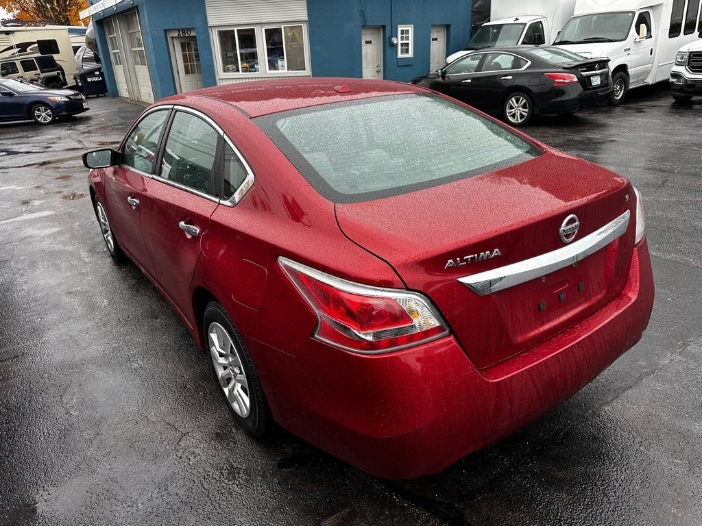 Nissan Altima 4dr Sdn I4 2.5 2015