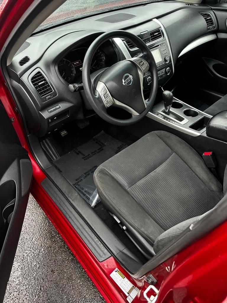 Nissan Altima 4dr Sdn I4 2.5 2015