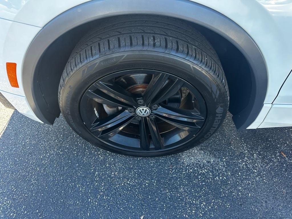 Volkswagen Tiguan 2.0T SEL R-Line 4MOTION 2019