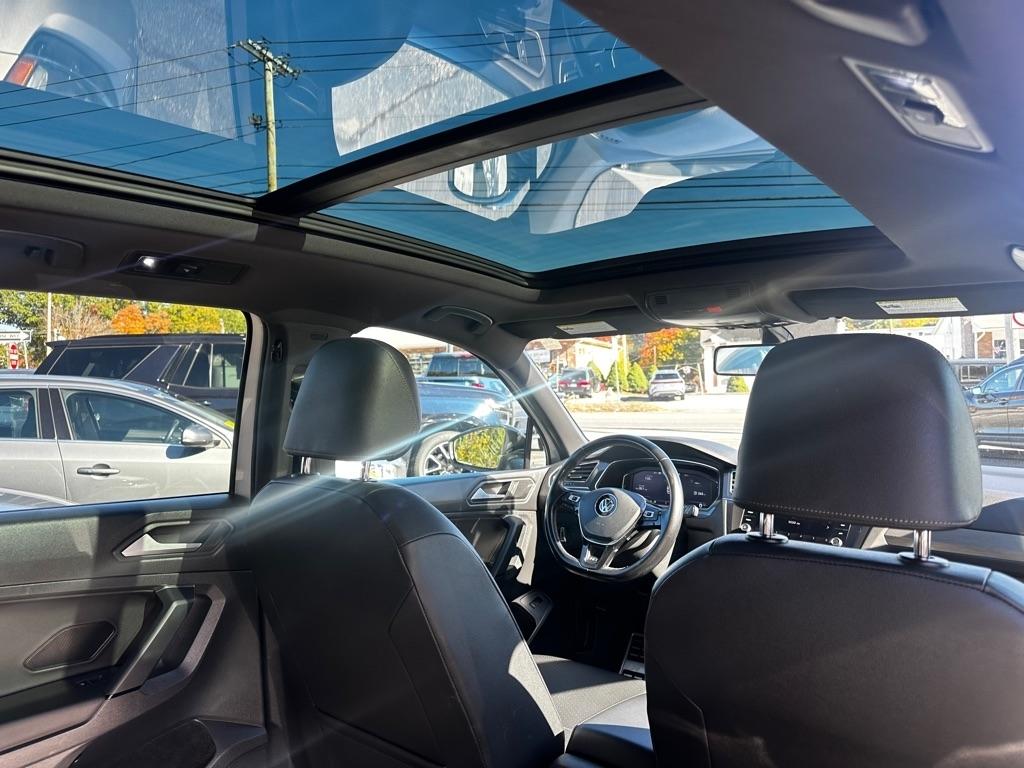 Volkswagen Tiguan 2.0T SEL R-Line 4MOTION 2019