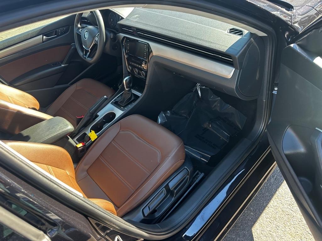 Volkswagen Passat 2.0T SE Auto 2021