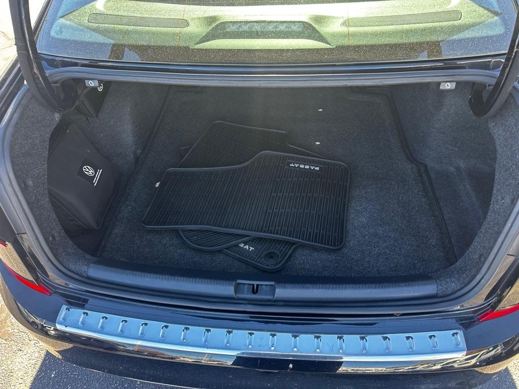 Volkswagen Passat 2.0T SE Auto 2021