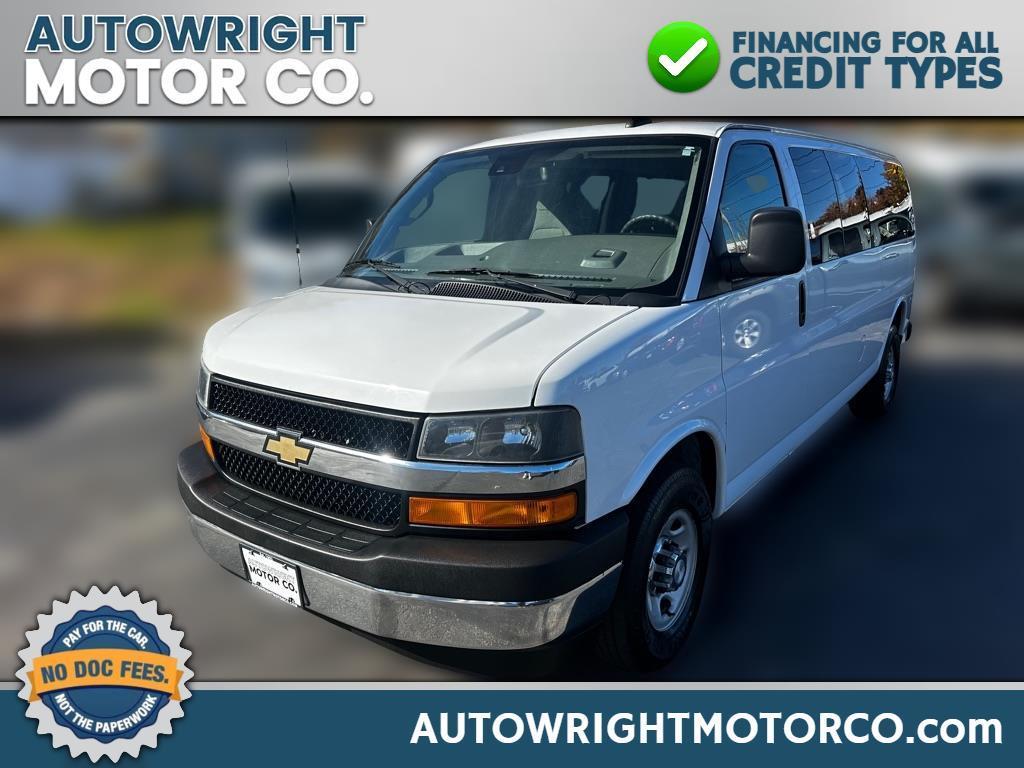 Chevrolet Express Passenger RWD 3500 155" LT 2019