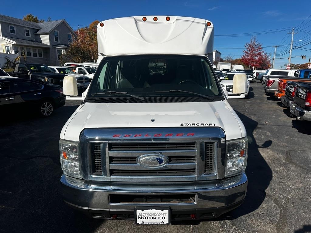 Ford Econoline Commercial Cutaway E-350 Super Duty 138" DRW 2015