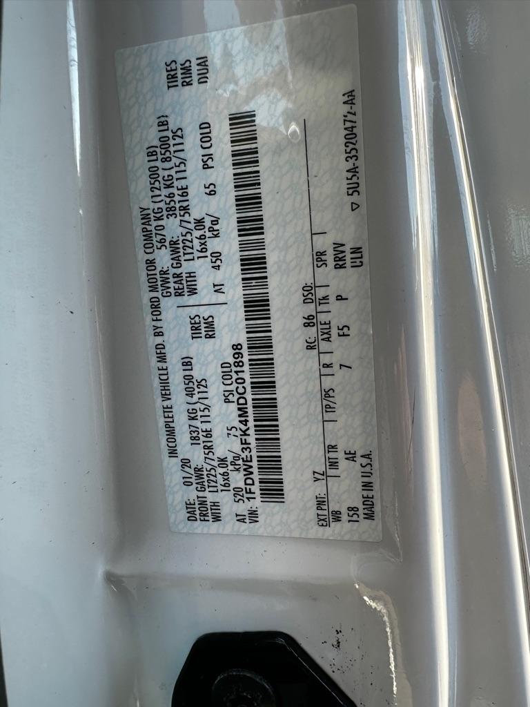Ford E-Series Cutaway E-350 SRW 138" WB 2021