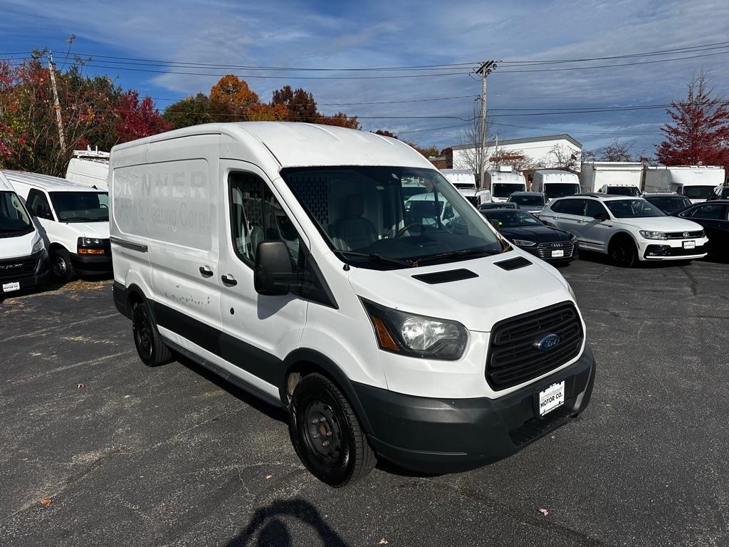 Ford Transit Cargo Van T-250 130" Med Rf 9000 GVWR Sliding RH Dr 2015