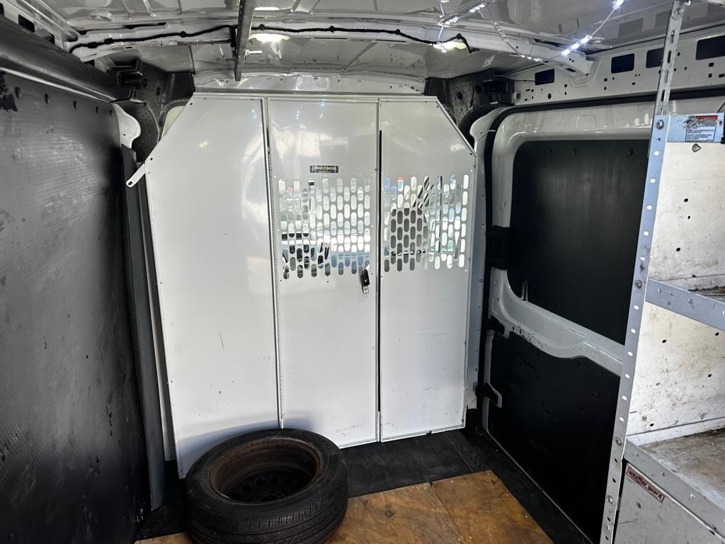 Ford Transit Cargo Van T-250 130" Med Rf 9000 GVWR Sliding RH Dr 2015