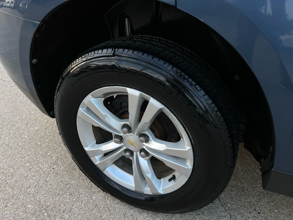 Chevrolet Equinox  2011