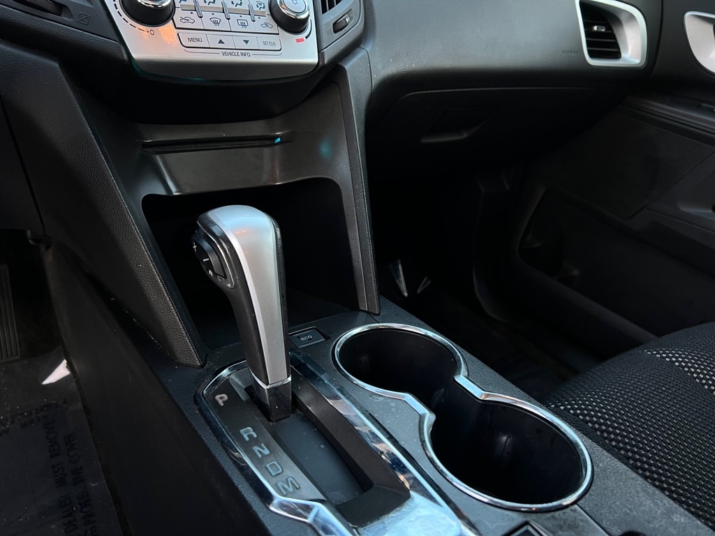 Chevrolet Equinox  2011