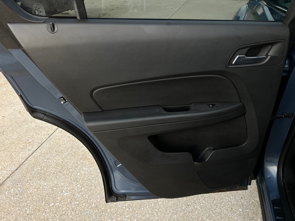 Chevrolet Equinox  2011