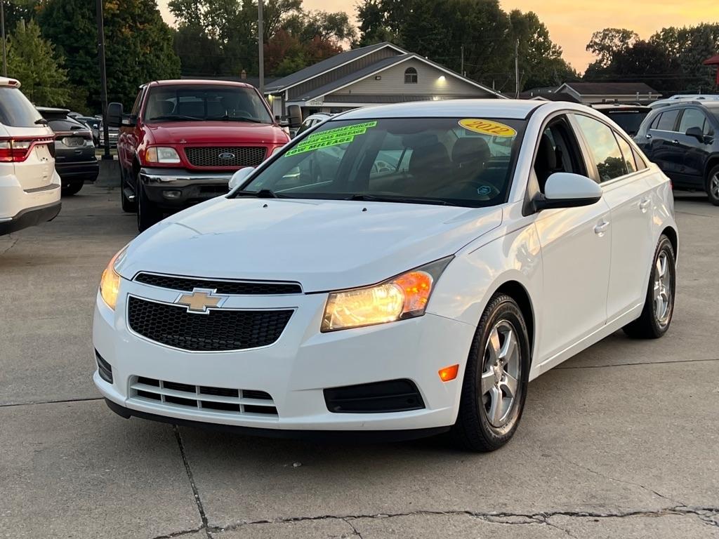 Chevrolet Cruze  2012
