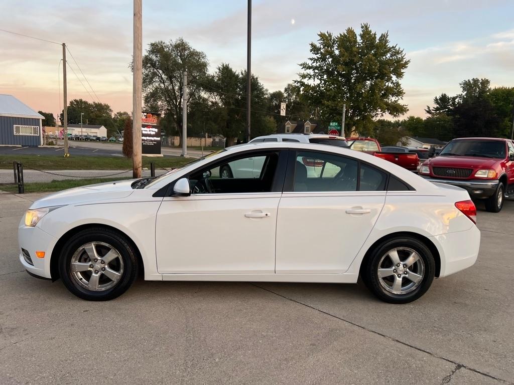 Chevrolet Cruze  2012