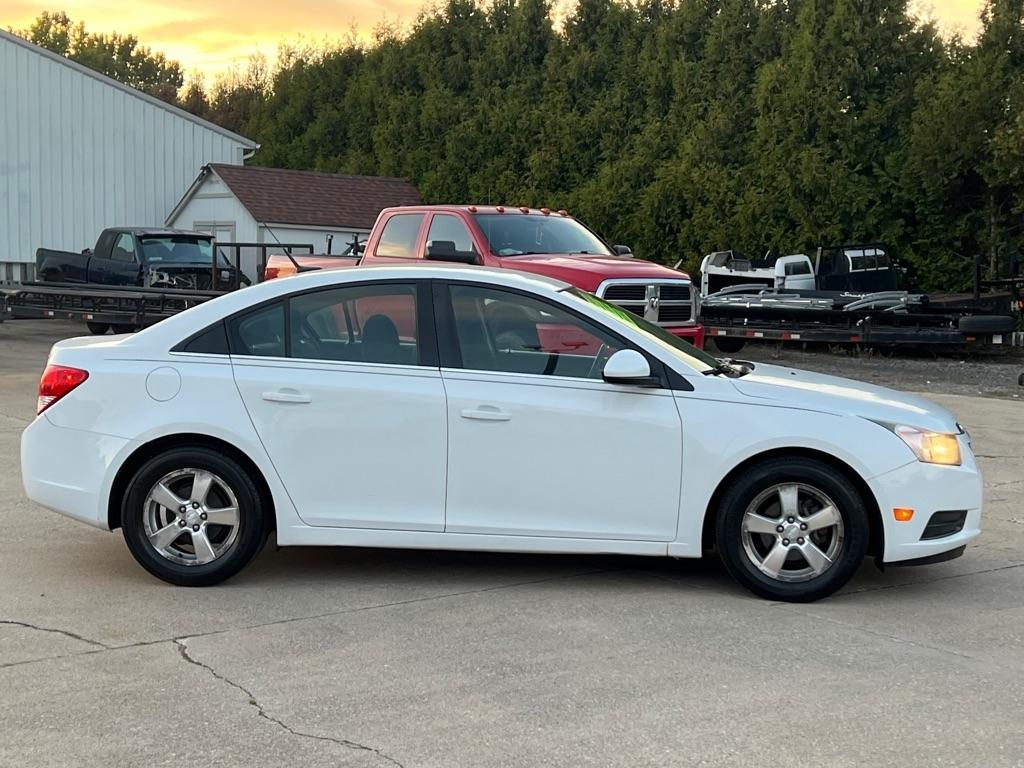 Chevrolet Cruze  2012