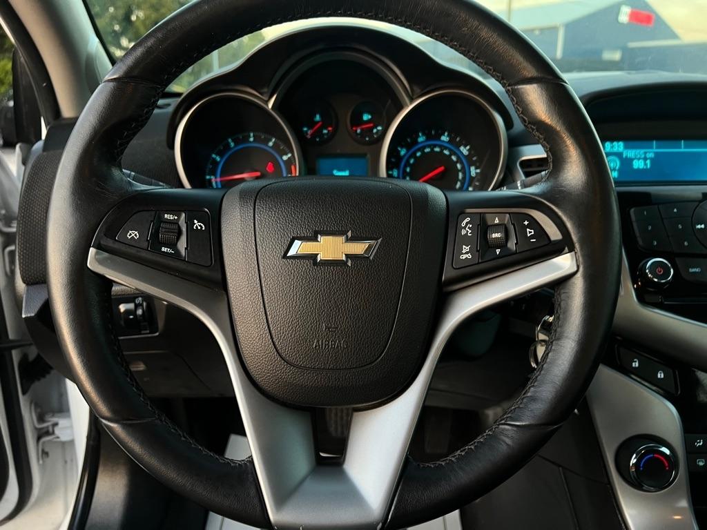 Chevrolet Cruze  2012