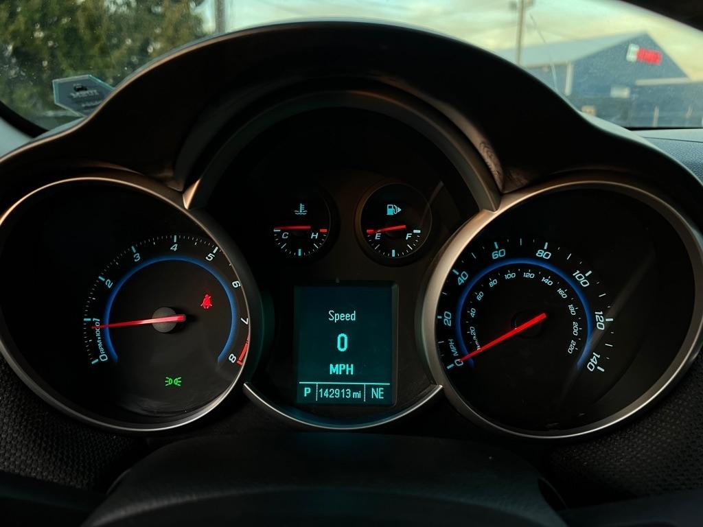 Chevrolet Cruze  2012