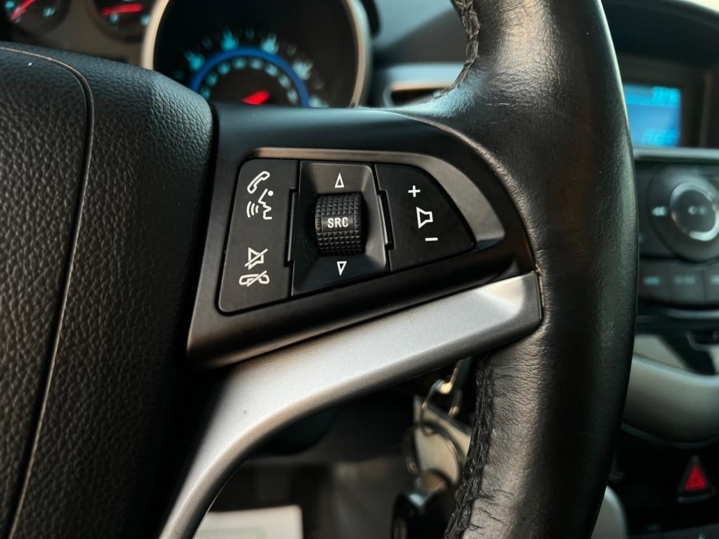 Chevrolet Cruze  2012