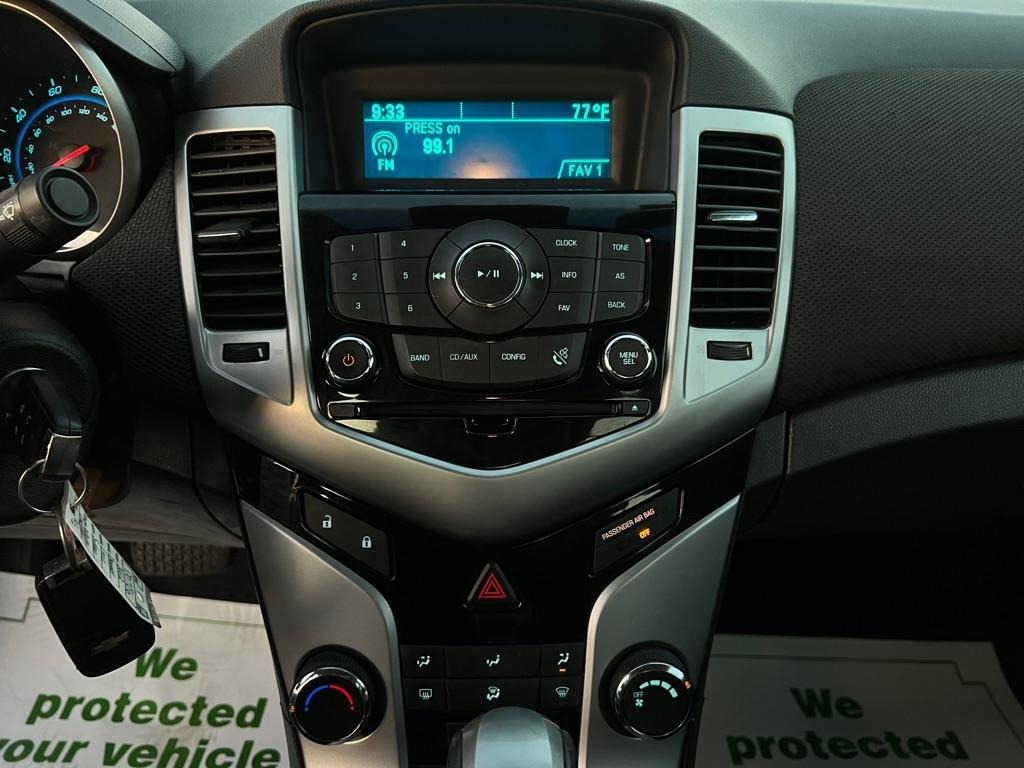 Chevrolet Cruze  2012