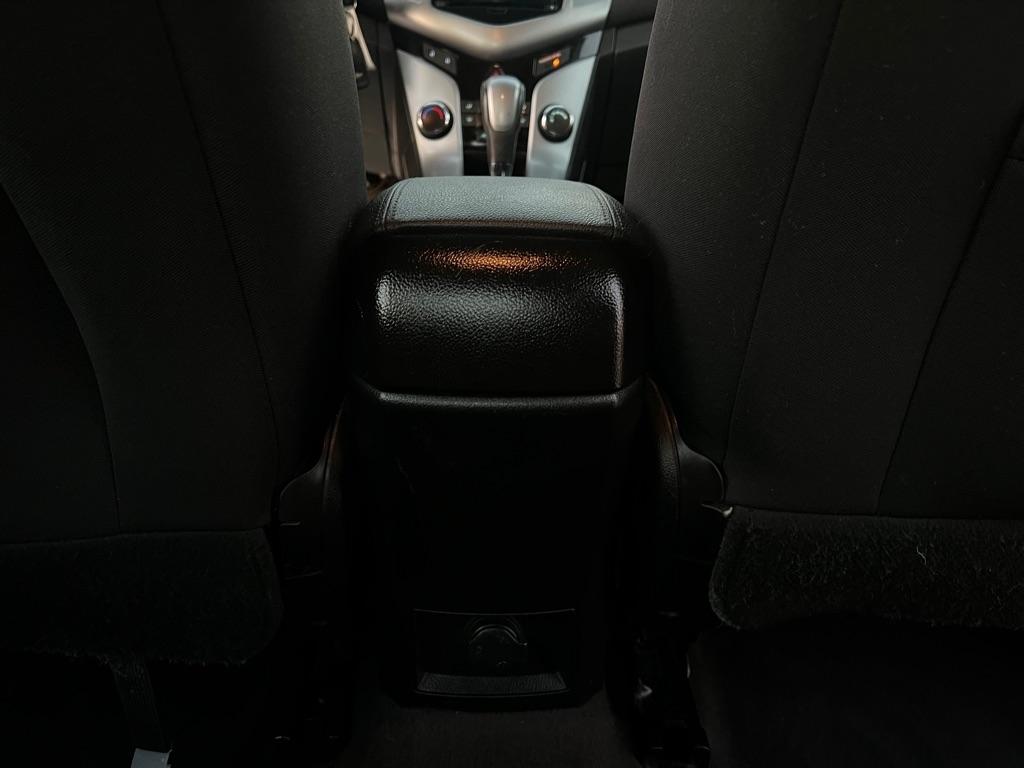 Chevrolet Cruze  2012