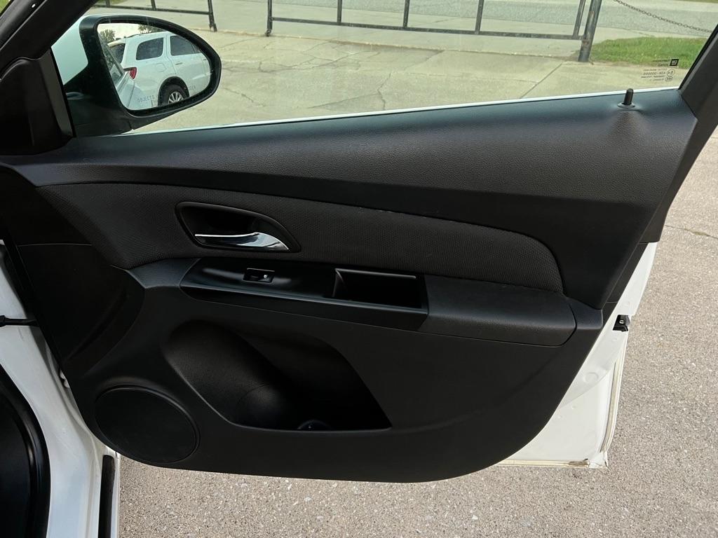 Chevrolet Cruze  2012