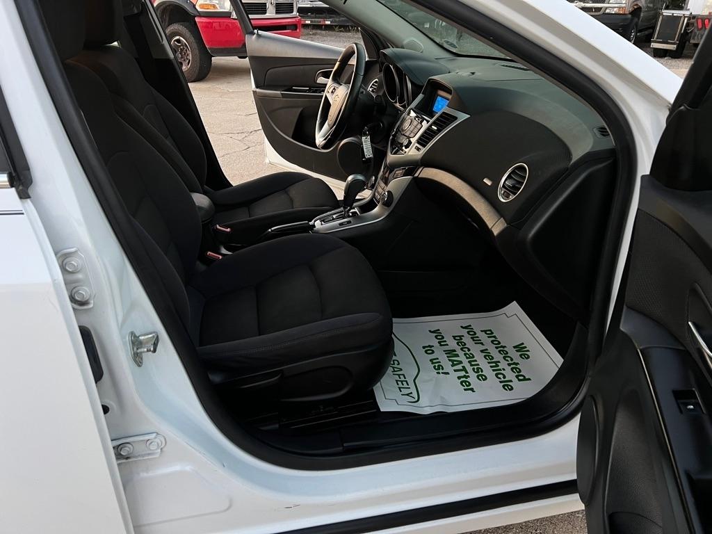 Chevrolet Cruze  2012