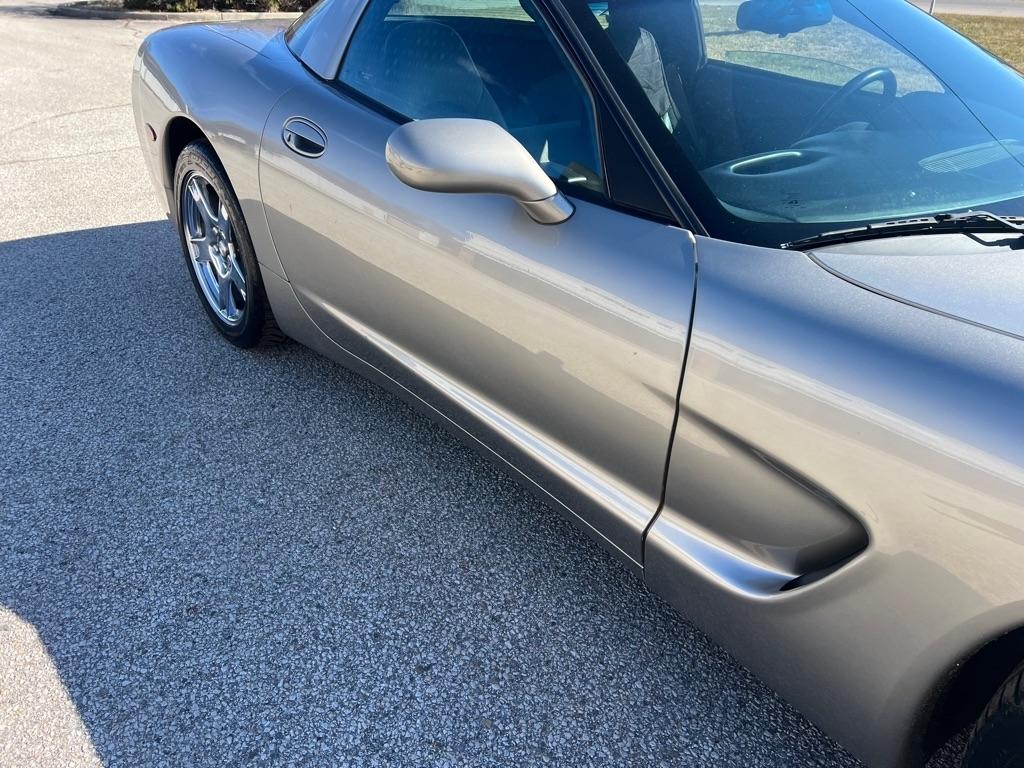 Chevrolet Corvette  1998