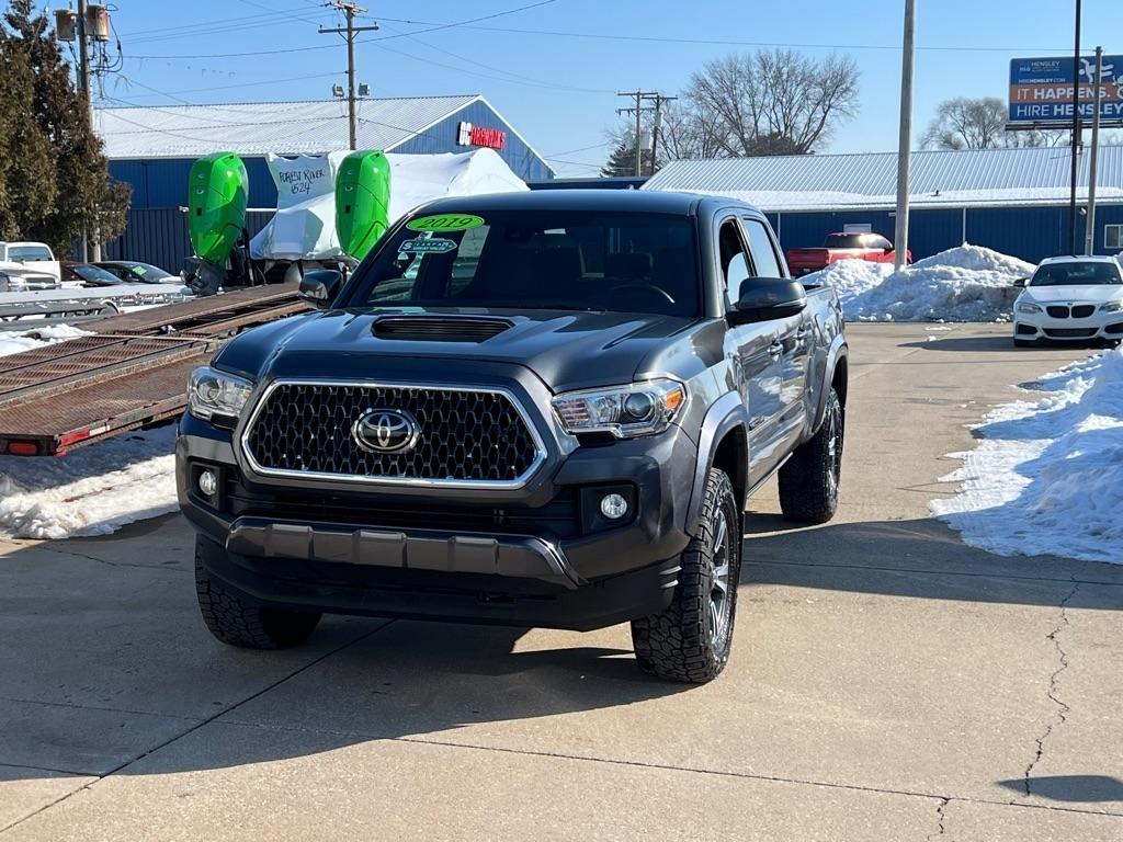 Toyota Tacoma  2019