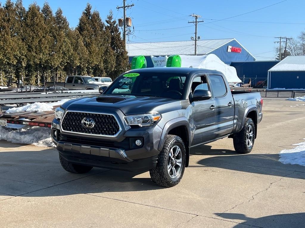 Toyota Tacoma  2019