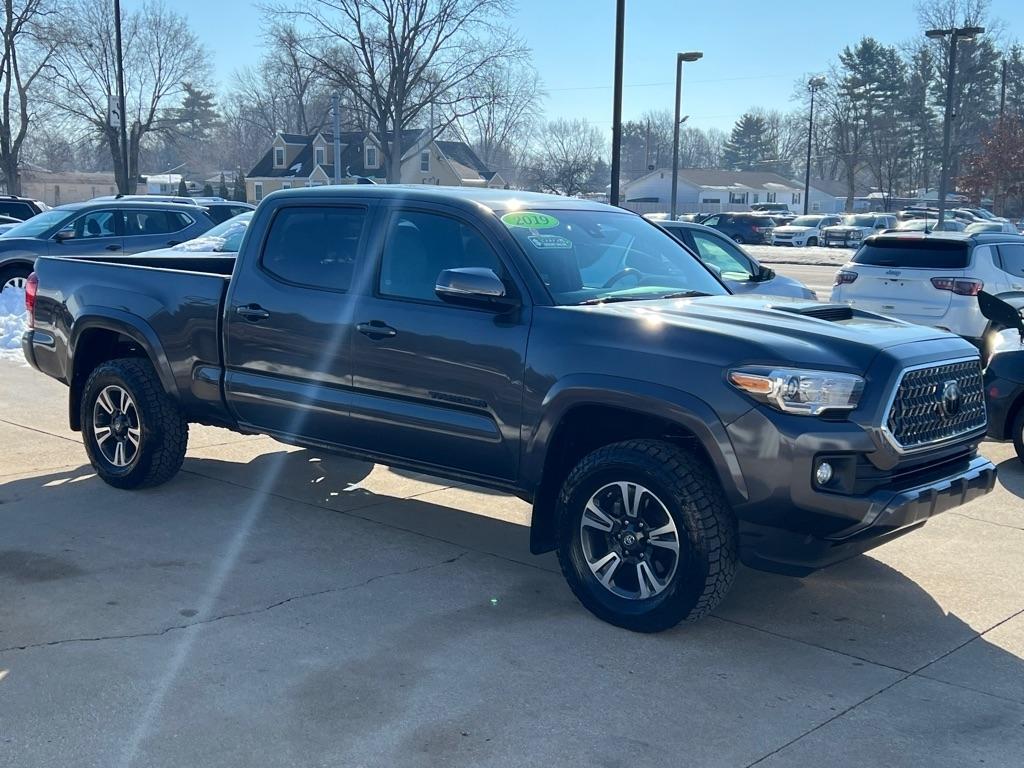 Toyota Tacoma  2019