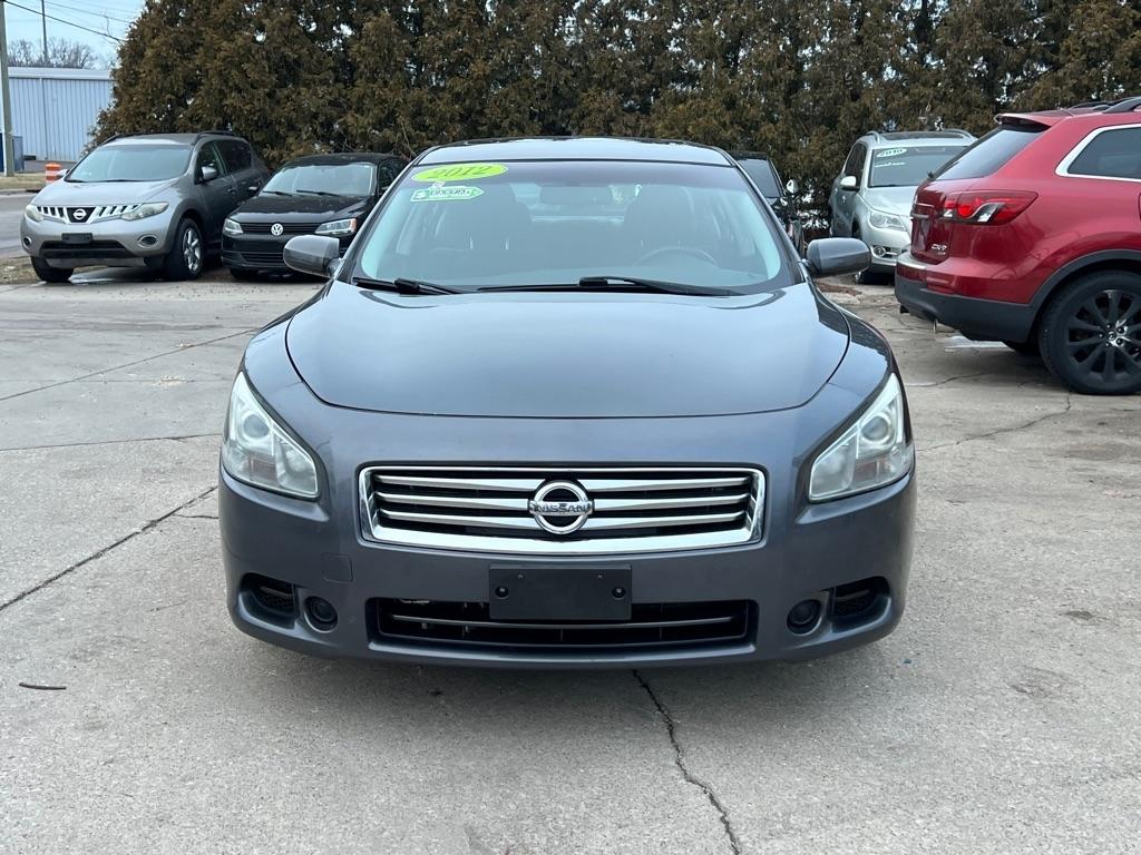 Nissan Maxima  2012
