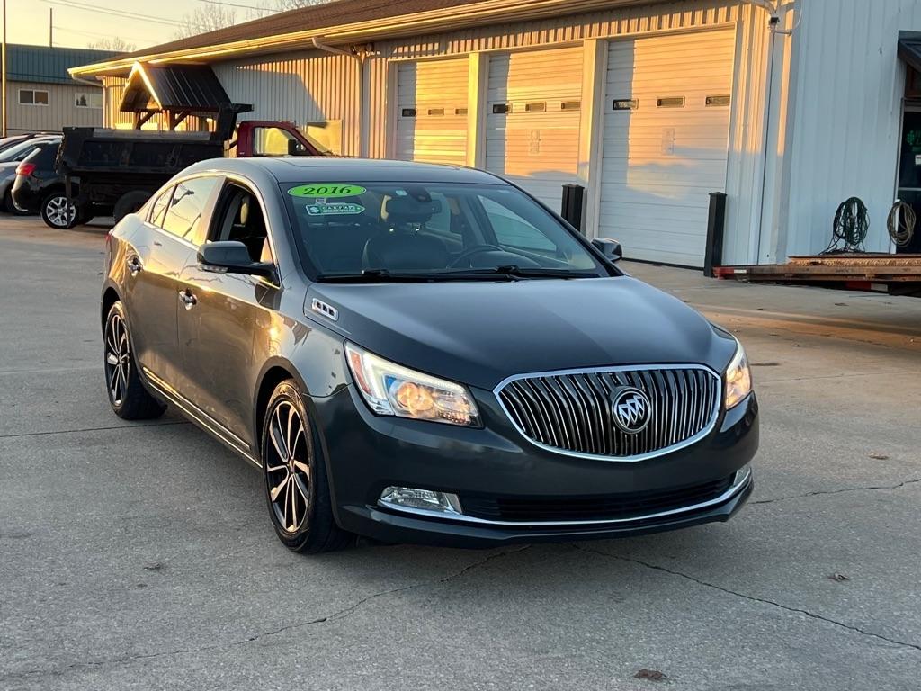 Buick LaCrosse  2016