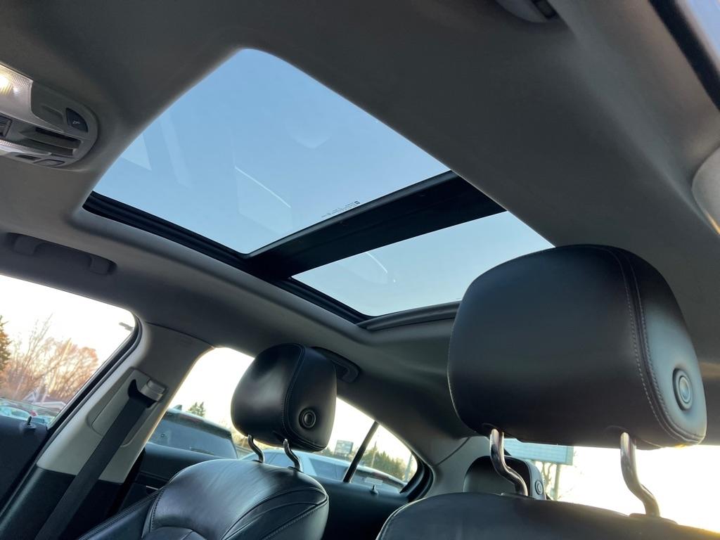 Buick LaCrosse  2016