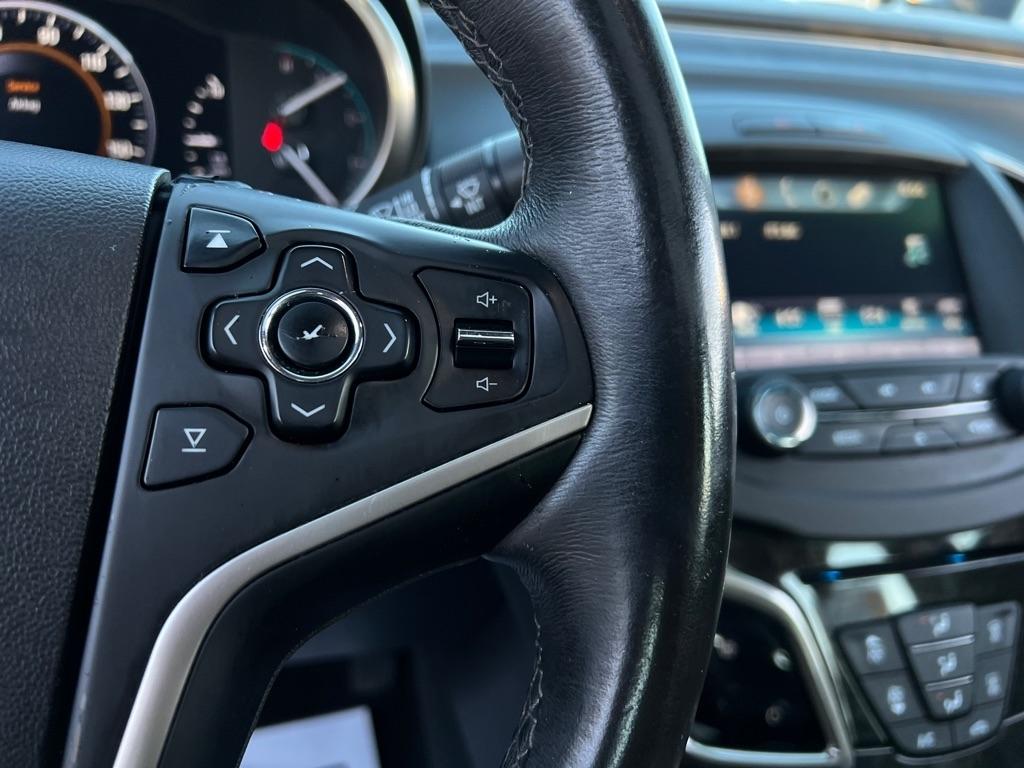 Buick LaCrosse  2016