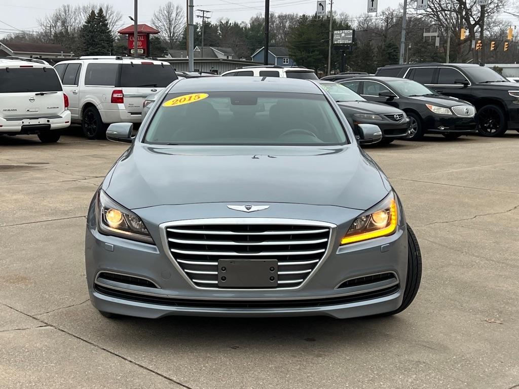 Hyundai Genesis  2015