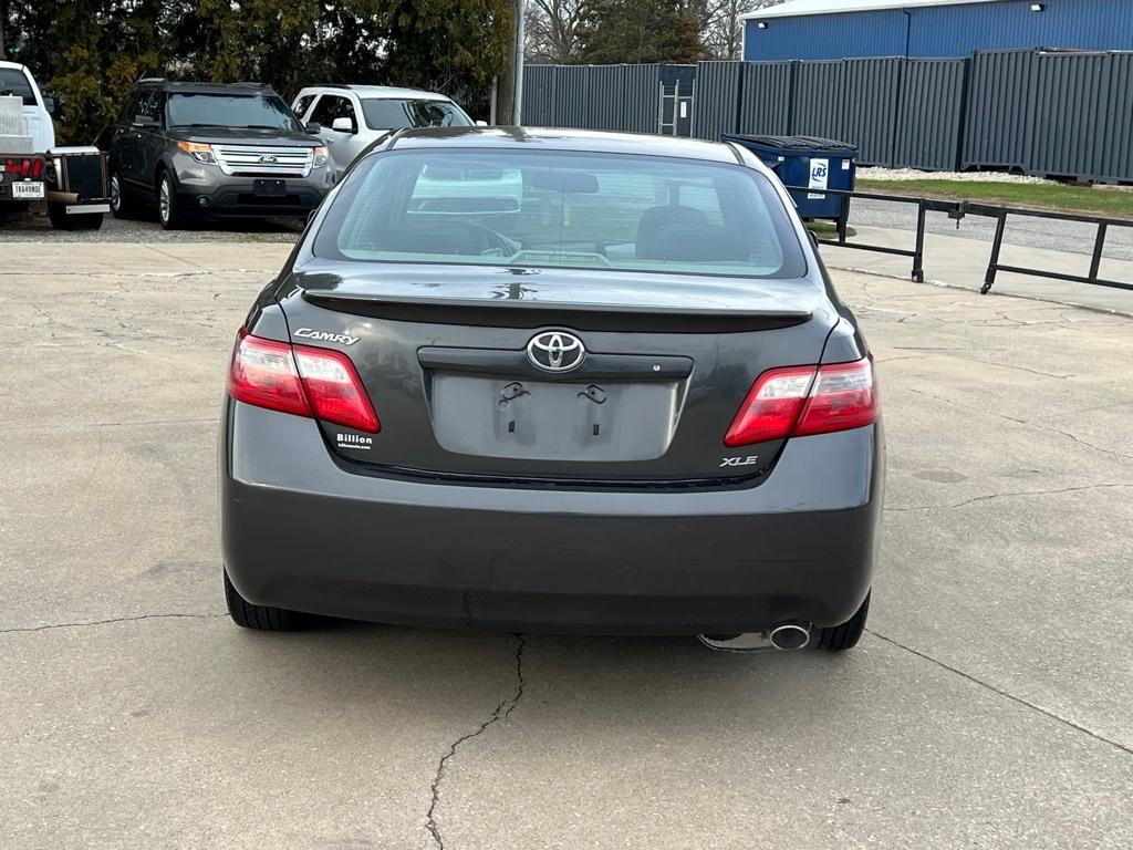 Toyota Camry  2009
